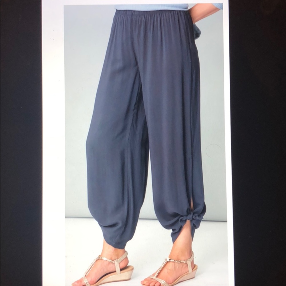 NWT Cordelia St Tie Split Pant